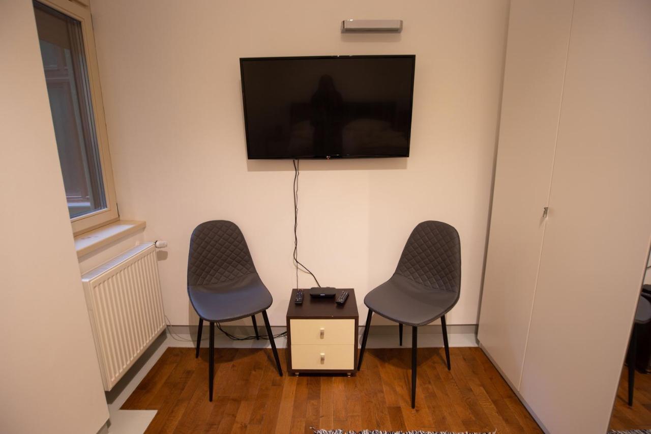 Alessia Apartment In The Old Town Timisoara Esterno foto