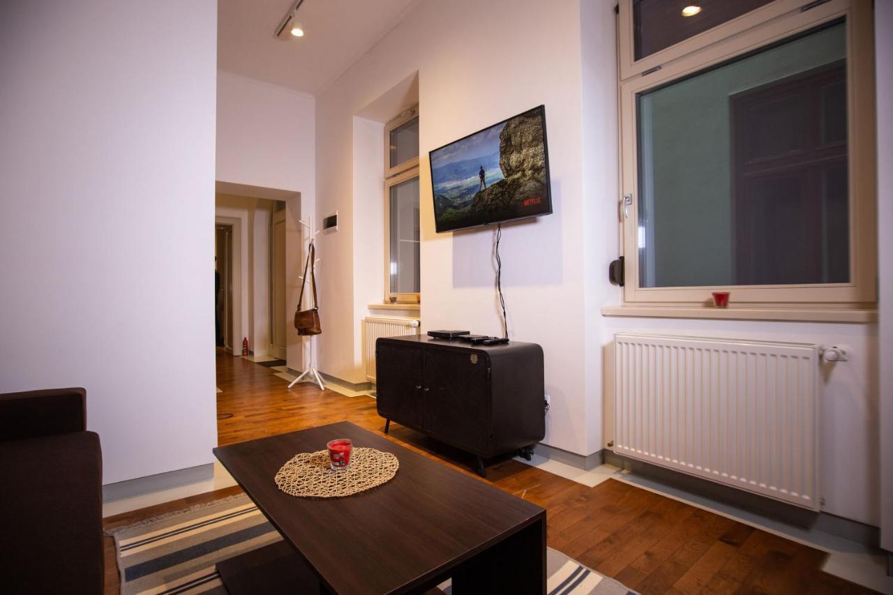 Alessia Apartment In The Old Town Timisoara Esterno foto